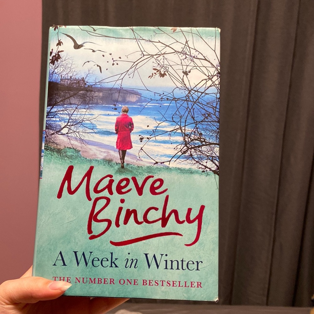📚2/15$ Hardcover Maeve Binchy A Week in Winter Novel